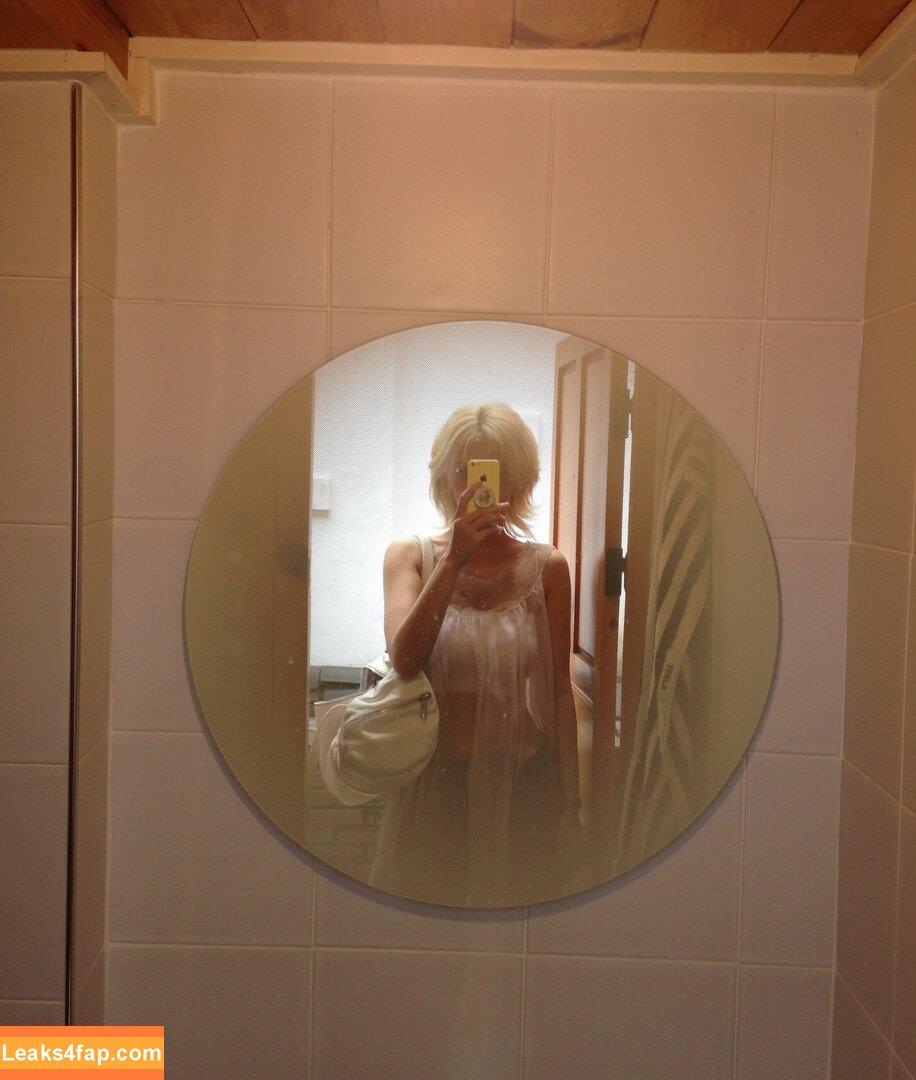 WomenK-pop /  leaked photo photo #2793