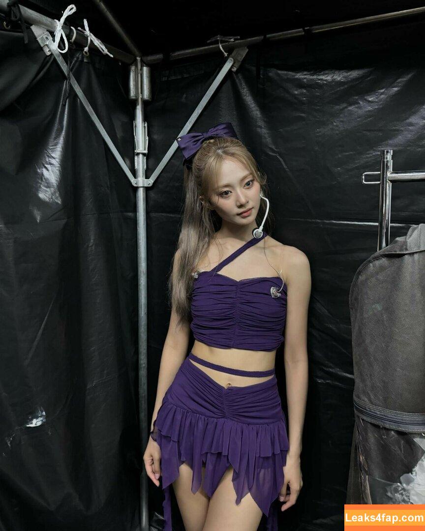 WomenK-pop /  leaked photo photo #2809