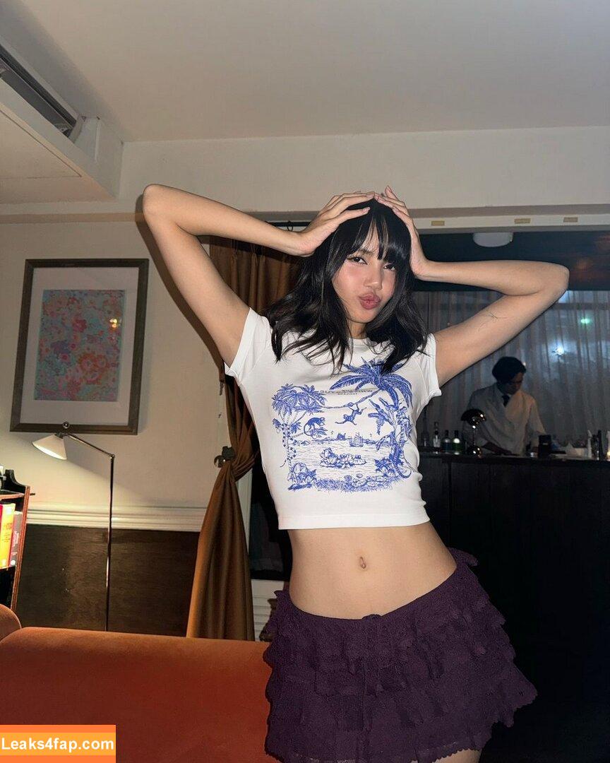 WomenK-pop /  leaked photo photo #2821