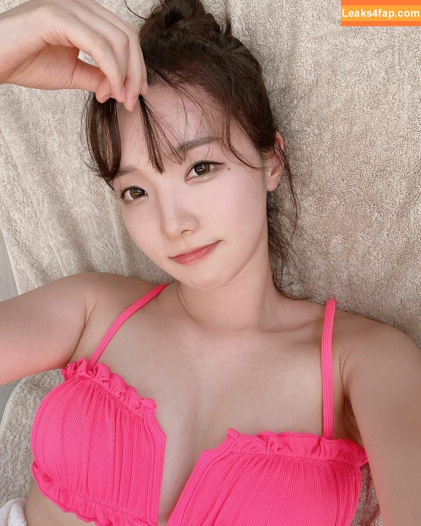 WomenK-pop /  leaked photo photo #2832