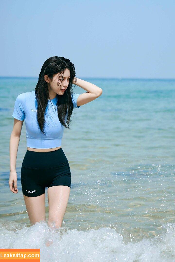 WomenK-pop /  leaked photo photo #2838