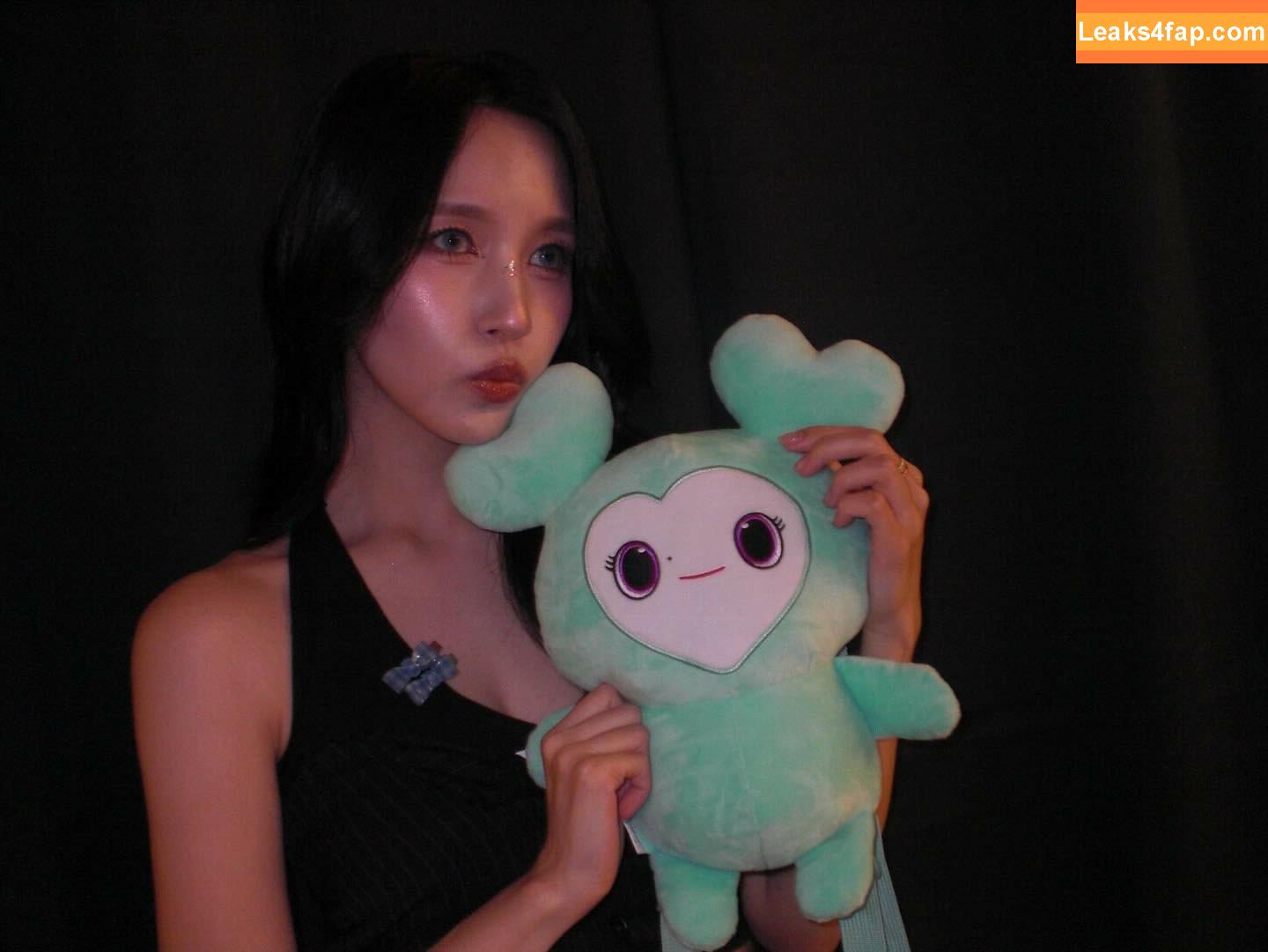 WomenK-pop /  leaked photo photo #2858