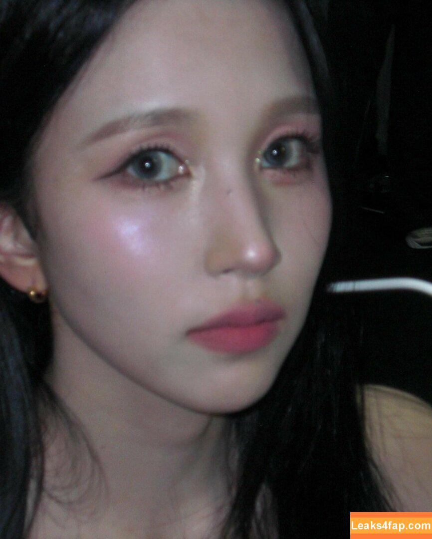 WomenK-pop /  leaked photo photo #2875