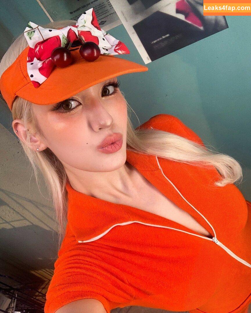 WomenK-pop /  leaked photo photo #2889