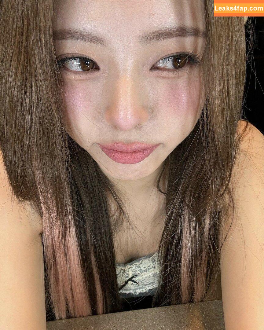 WomenK-pop /  leaked photo photo #2915