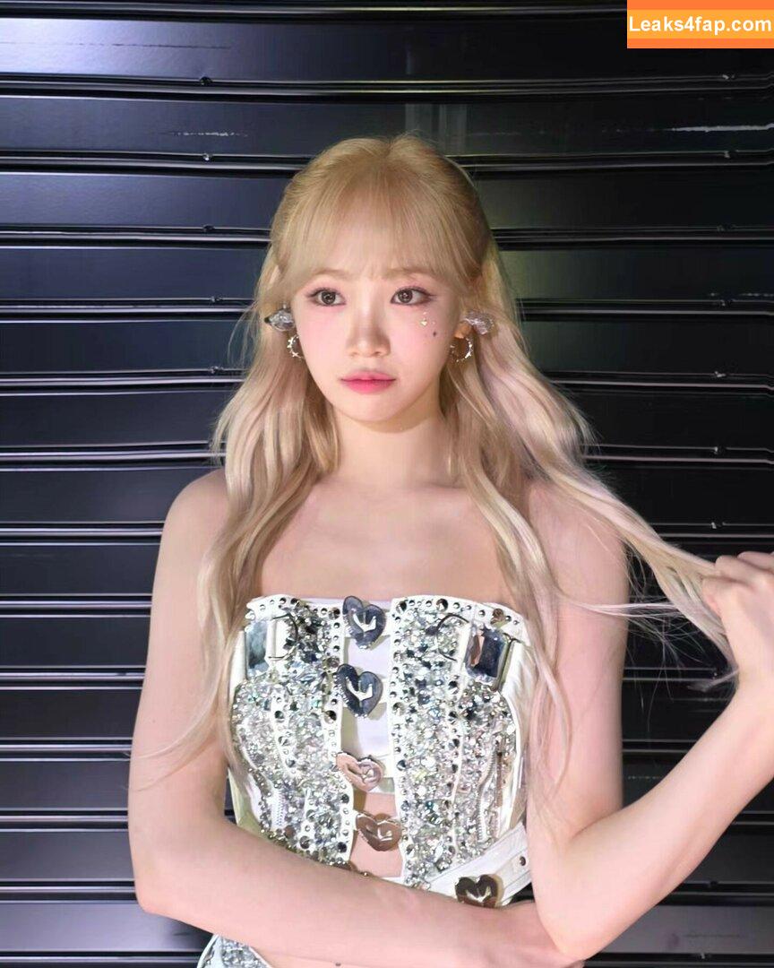 WomenK-pop /  leaked photo photo #2917