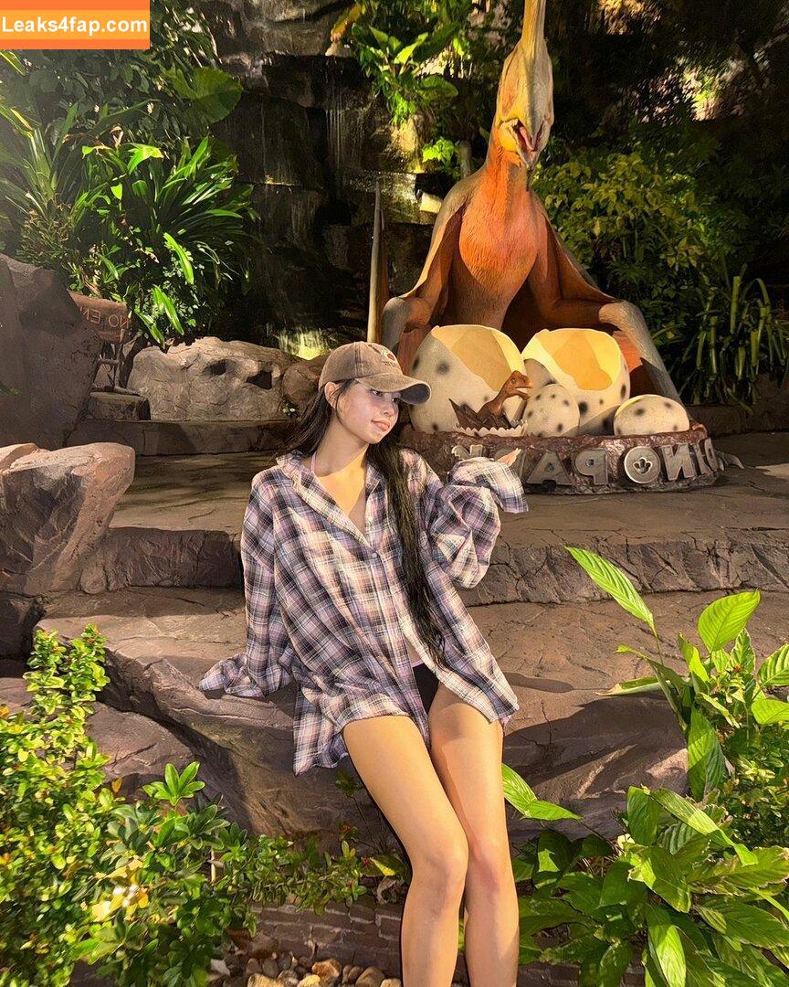 WomenK-pop /  leaked photo photo #2928