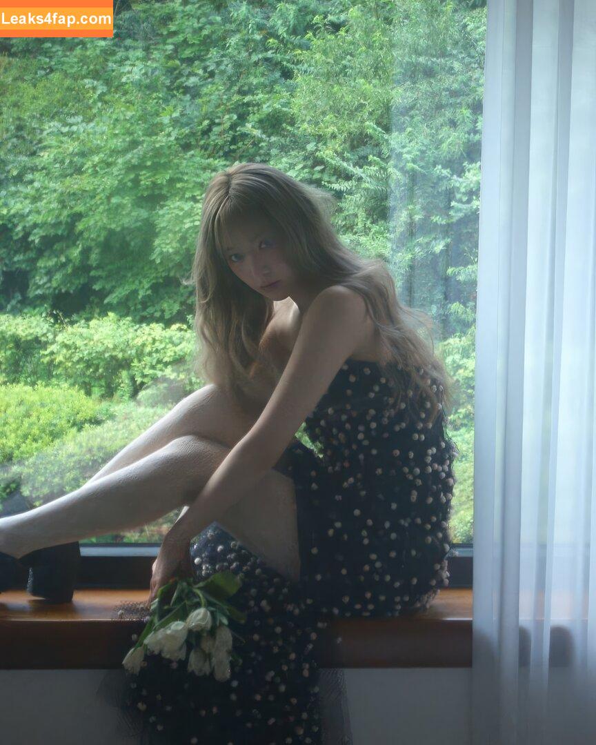 WomenK-pop /  leaked photo photo #2936