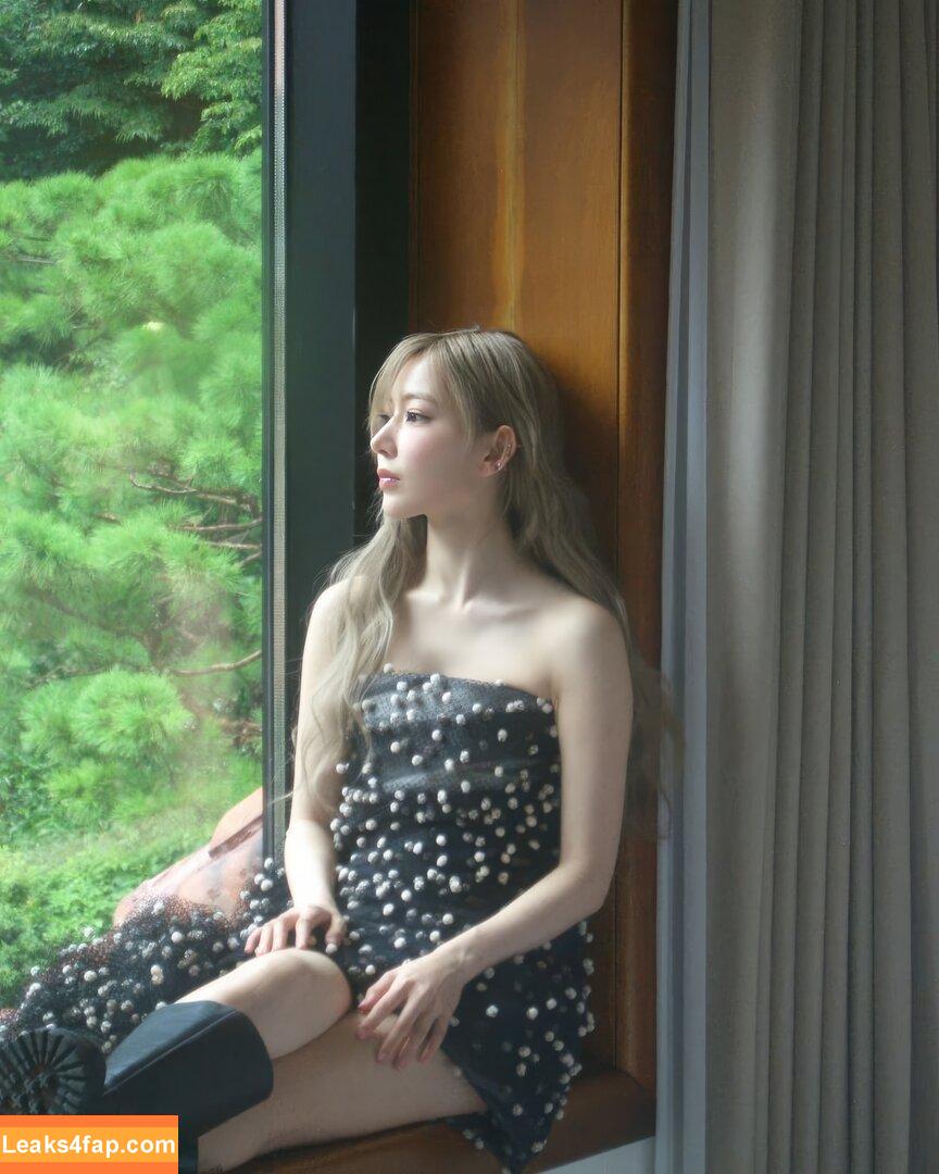 WomenK-pop /  leaked photo photo #2939