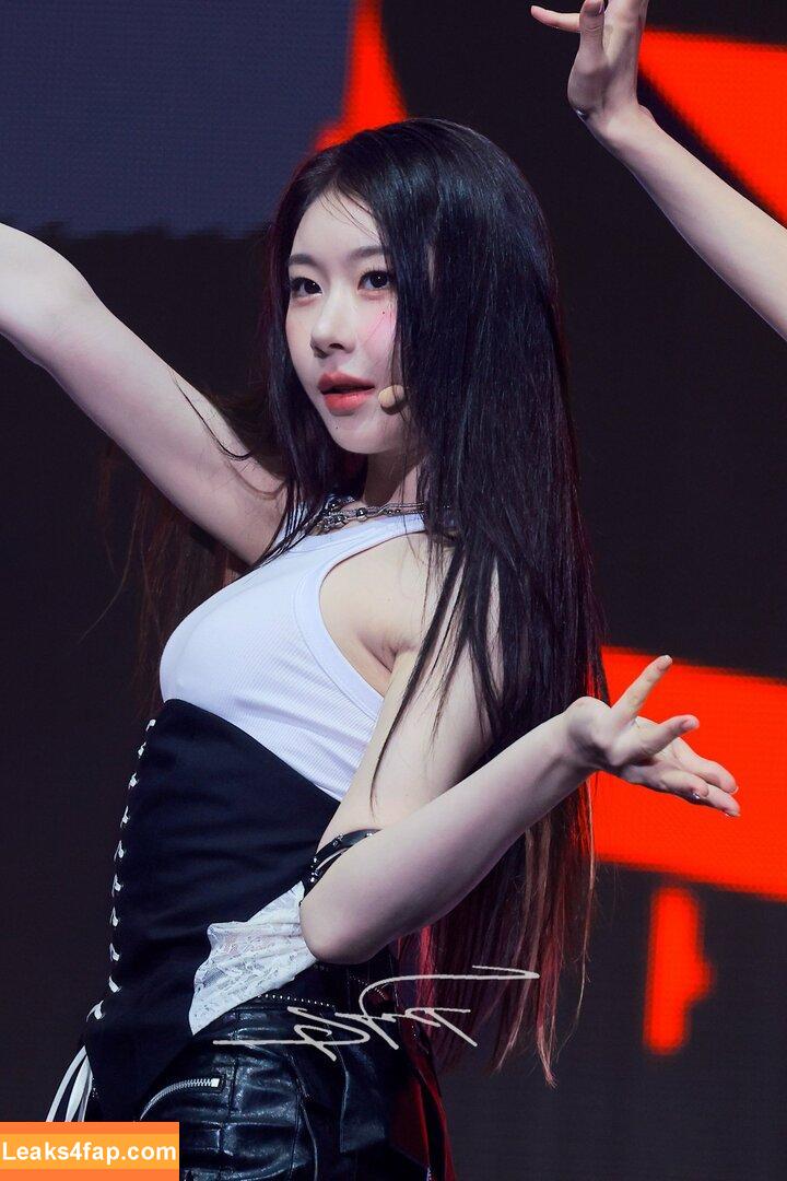 WomenK-pop /  leaked photo photo #2991