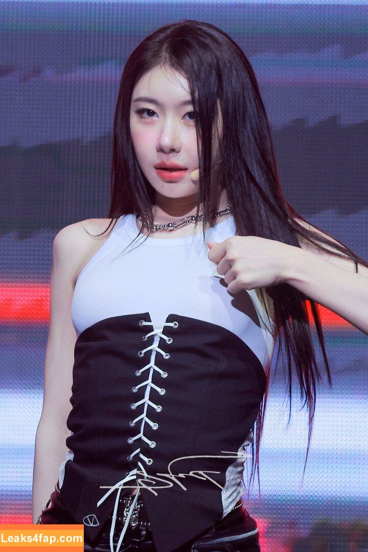 WomenK-pop /  leaked photo photo #2995