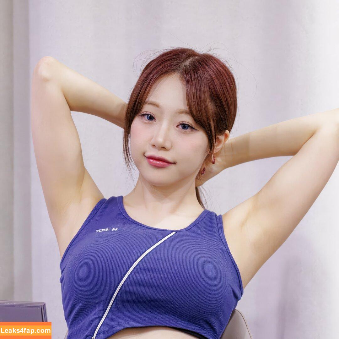 WomenK-pop /  leaked photo photo #2999