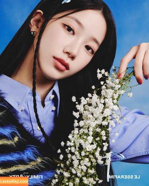 WomenK-pop фото #2025