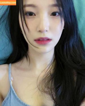 WomenK-pop photo #2187