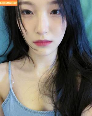 WomenK-pop photo #2188