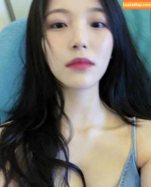 WomenK-pop photo #2189