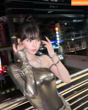 WomenK-pop photo #2194