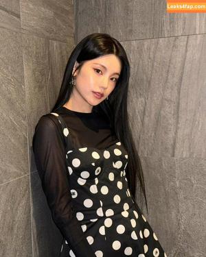 WomenK-pop photo #2207