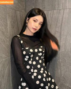 WomenK-pop photo #2216