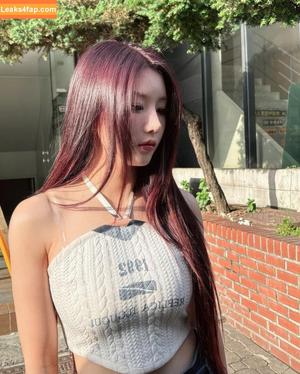 WomenK-pop photo #2217