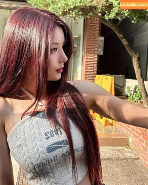 WomenK-pop photo #2220