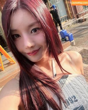 WomenK-pop photo #2221