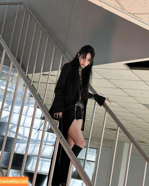 WomenK-pop photo #2248