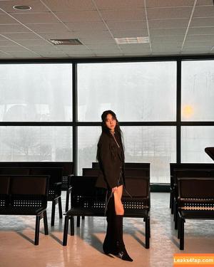 WomenK-pop photo #2259