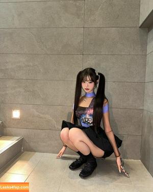 WomenK-pop photo #2261