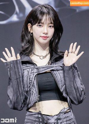 WomenK-pop photo #2296