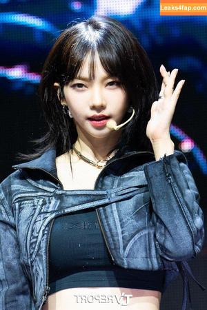 WomenK-pop photo #2302