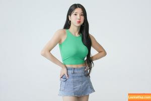 WomenK-pop photo #2333