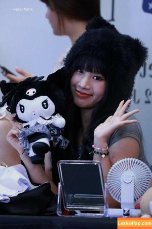 WomenK-pop photo #2373