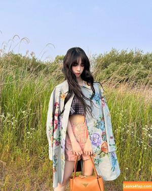 WomenK-pop photo #2439