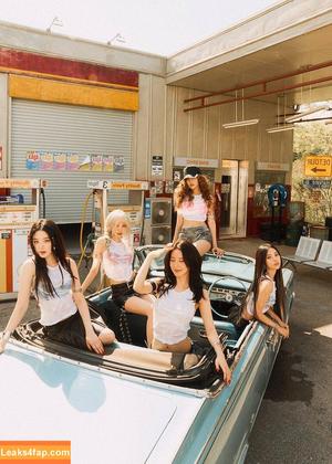 WomenK-pop photo #2495