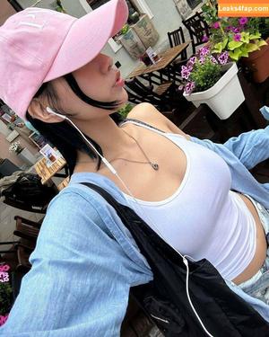 WomenK-pop photo #2503