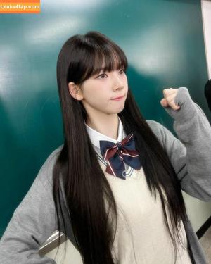 WomenK-pop photo #2527