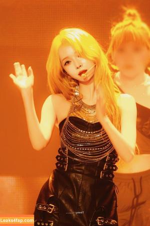 WomenK-pop photo #2546