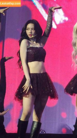 WomenK-pop photo #2547