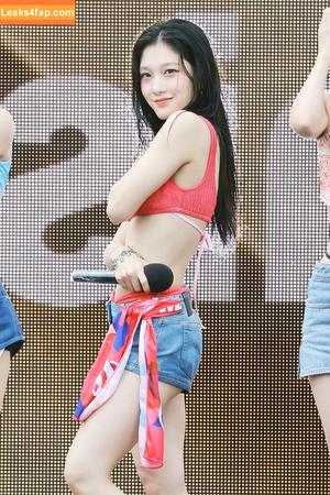 WomenK-pop photo #2582