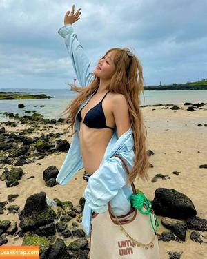 WomenK-pop photo #2592