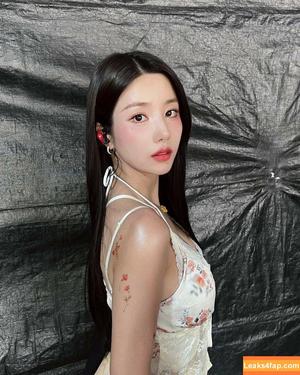 WomenK-pop photo #2730