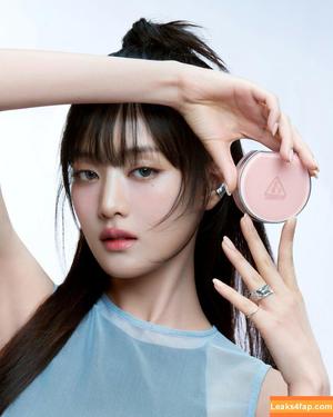 WomenK-pop photo #2767