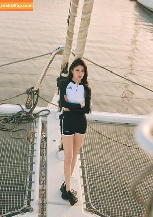 WomenK-pop photo #2853