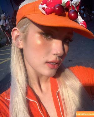 WomenK-pop photo #2887