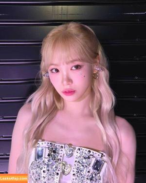 WomenK-pop photo #2923