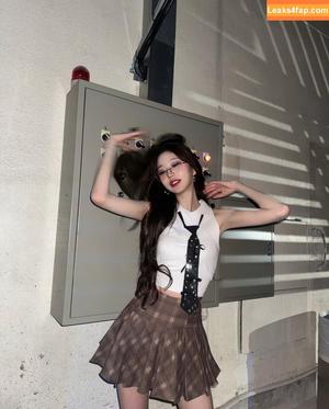 WomenK-pop photo #2945