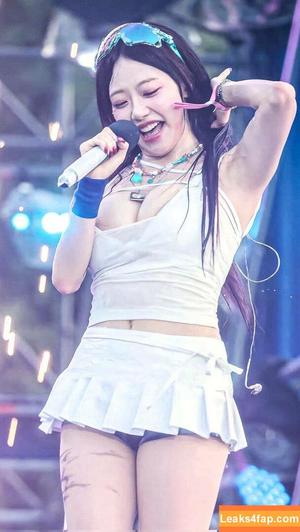 WomenK-pop photo #2981