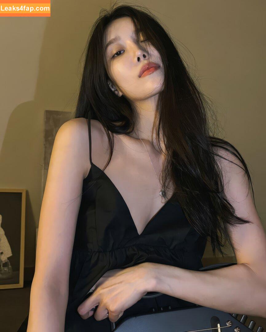 WomenK-pop /  leaked photo photo #3011