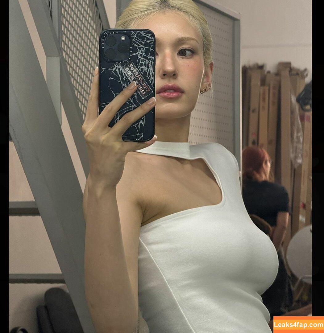 WomenK-pop /  leaked photo photo #3096